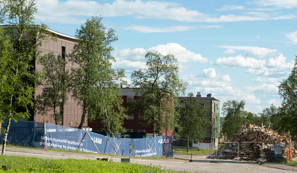 Inne i Kiruna pågår ett omfattande rivningsarbete.