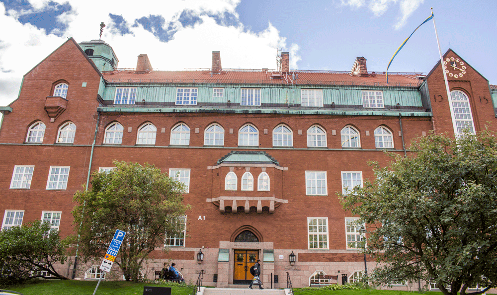 Nyinvigda P A Fogelströms gymnasium i Stockholm.