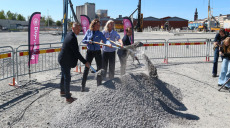 Éfterlängtad byggstart för häkte