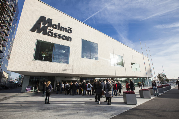 Upplåter mässhallar i kampen mot corona